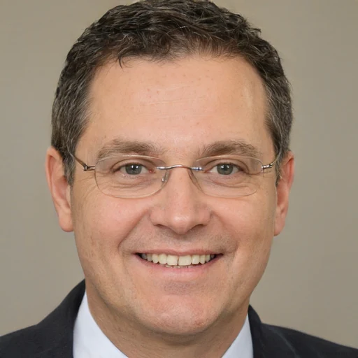 Tobias N.